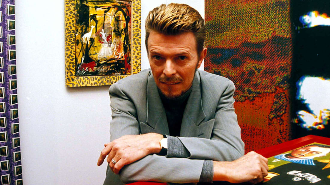 David Bowie at his first solo art exhibition in Lo<em></em>ndon in the 1990s.