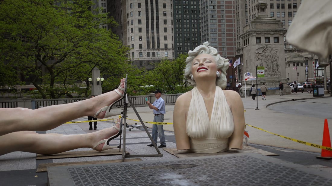 This Marilyn Mo<em></em>nroe sculpture has raised eyebrows.