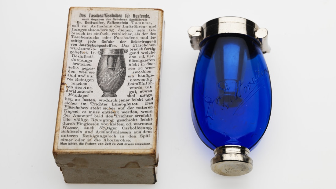 A Dr. Dettweiler sputum flask, circa 1910