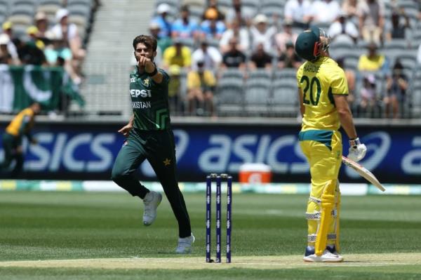 Shaheen Afridi dismisses Australian batter Aaron Hardy during the third ODI at the Perth Stadium