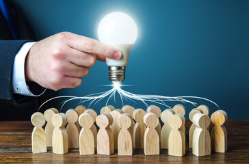 四年级趣味儿数学题或小故事（题带答案）